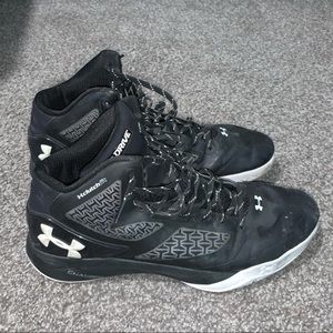 Under Armour basketball shoes black size 13